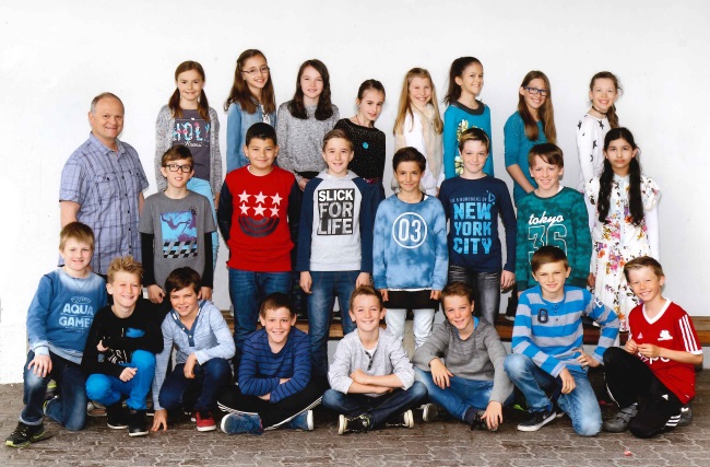 16-klassenbild.JPG