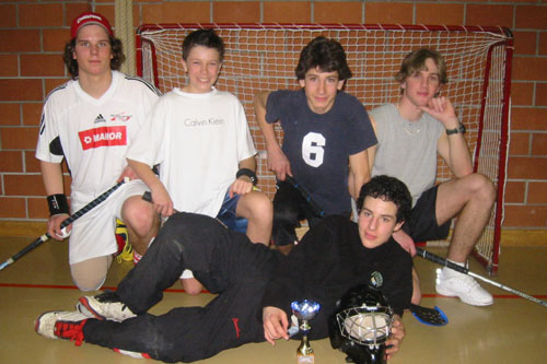 unihoc10_006